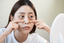 How Face Yoga Can Reduce Puffiness and Eye Bags