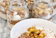 How to Make Apple Pie Overnight Oats a Healthy Breakfast