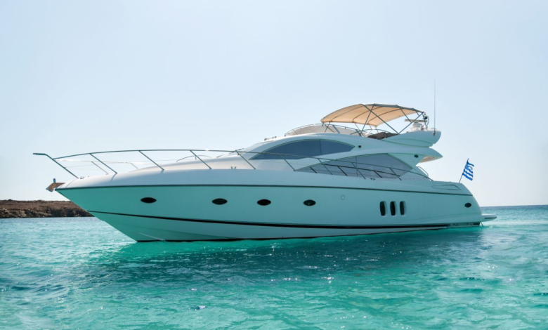 Top 10 Reasons to Book a Private Yacht Charter This Year