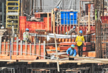 How Established Contractors Help Reduce Project Risk